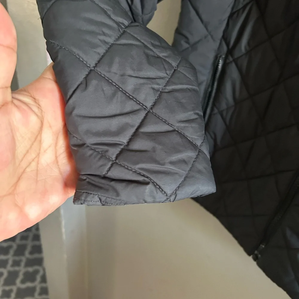 Patagonia Jacket - black quilted nano-puff - Picture 6 of 13